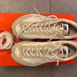 Men's Nike Sacai Vaporwaffle - white/gum